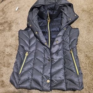 Michael kors puffer vest